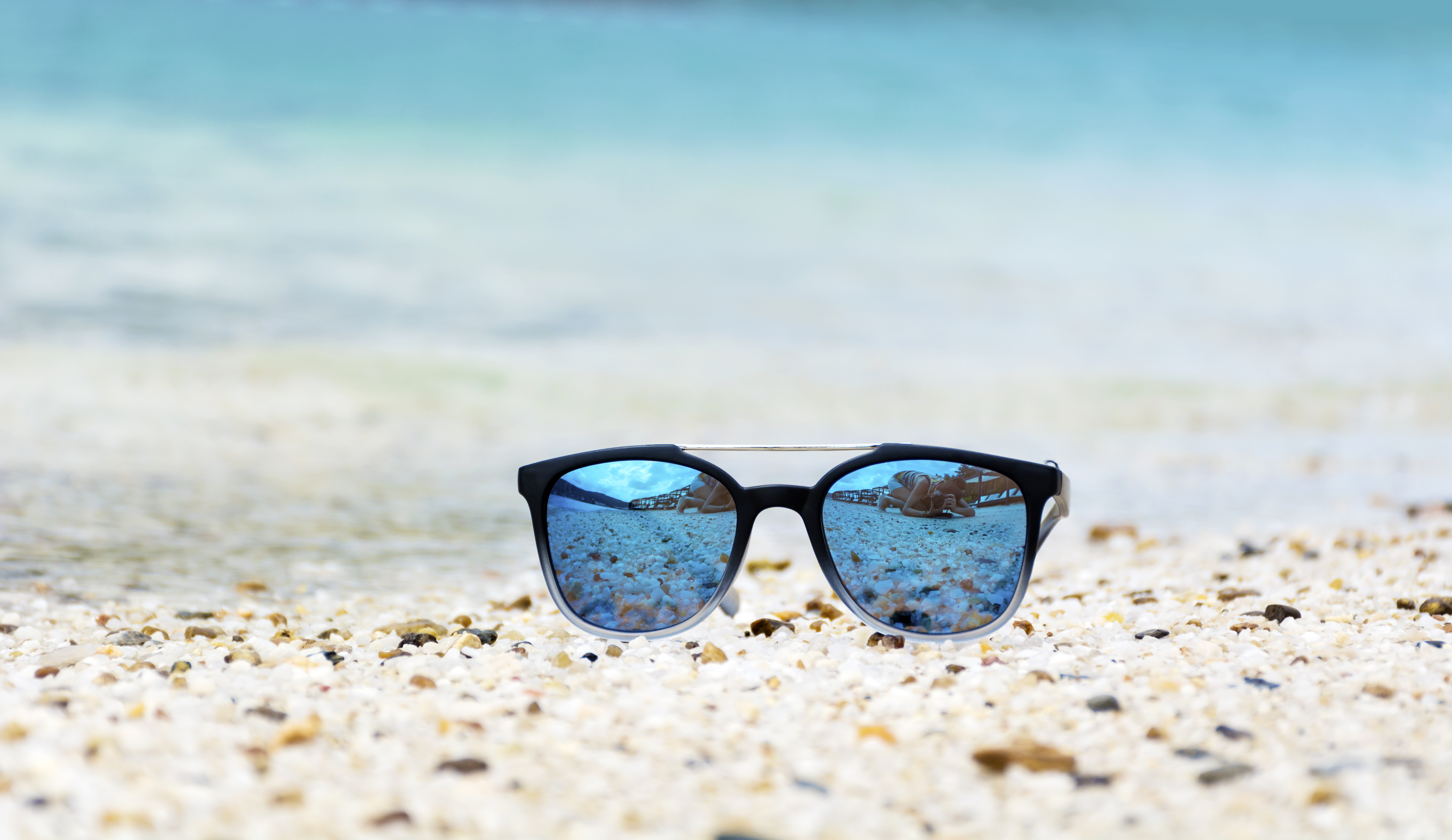 Cómo limpiar las gafas de sol de óptica? – Gafas de Optica